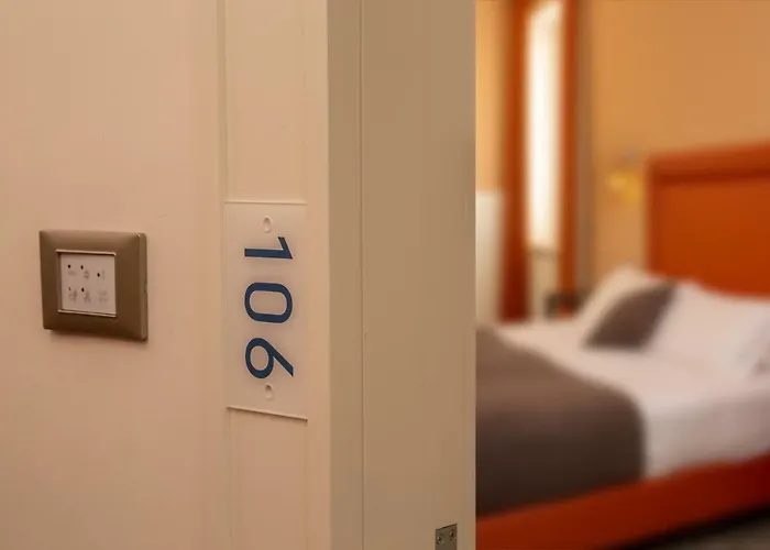 בית הארחה My Trevi Charming & Luxury 4*